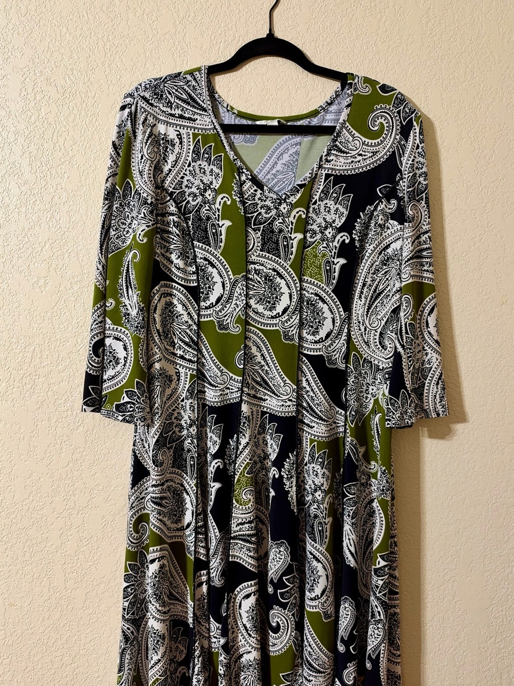 Black, White & Olive Paisley Ring-Detail Dress